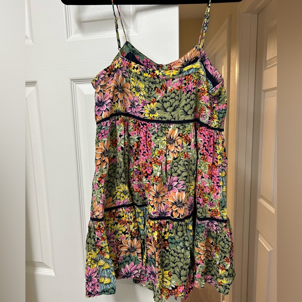 Urban Outfitters Honey Tiered Babydoll Mini Dress | Floral | Size M - Picture 11 of 13